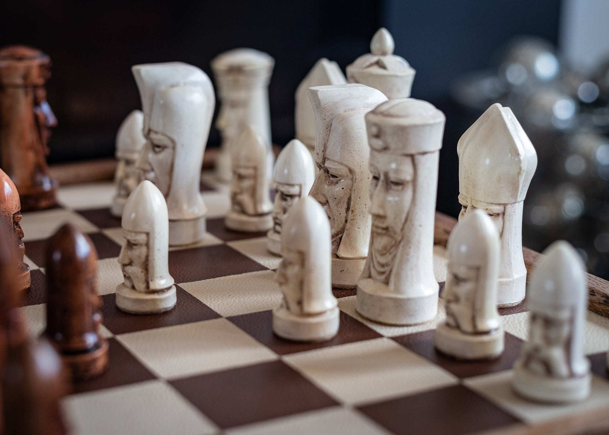 Made to order - Chess set, Gothic heads, similar to one used in orginal Star Trek series. In aged stone and mahogany. BOARD NOT INCULDED