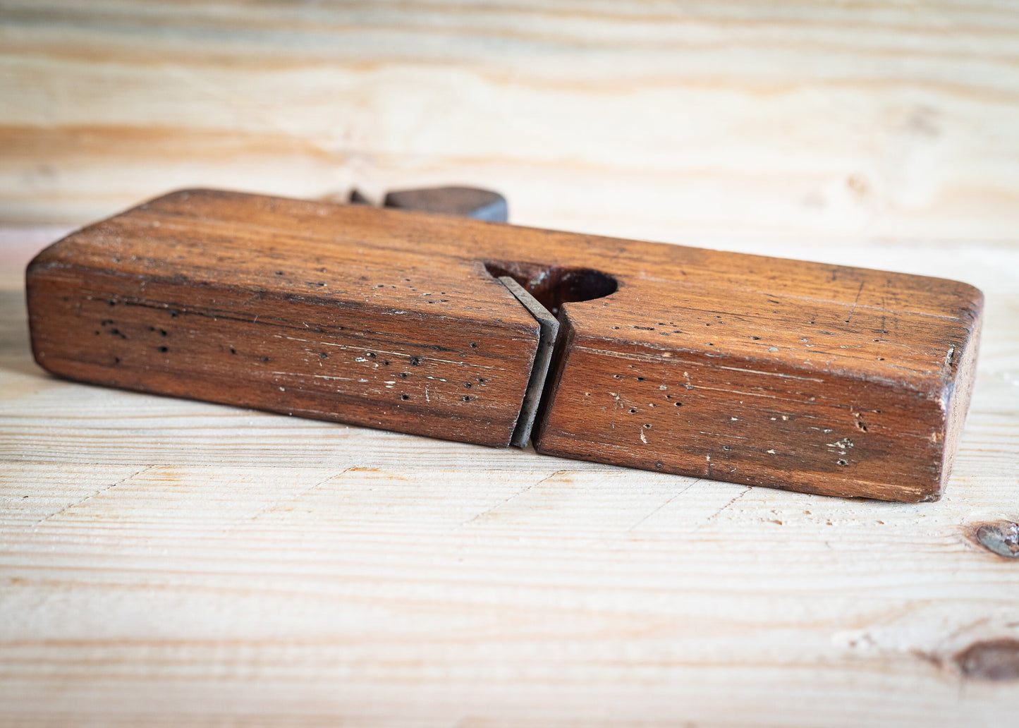 Vintage Wooden 1 1/4" skew plane.