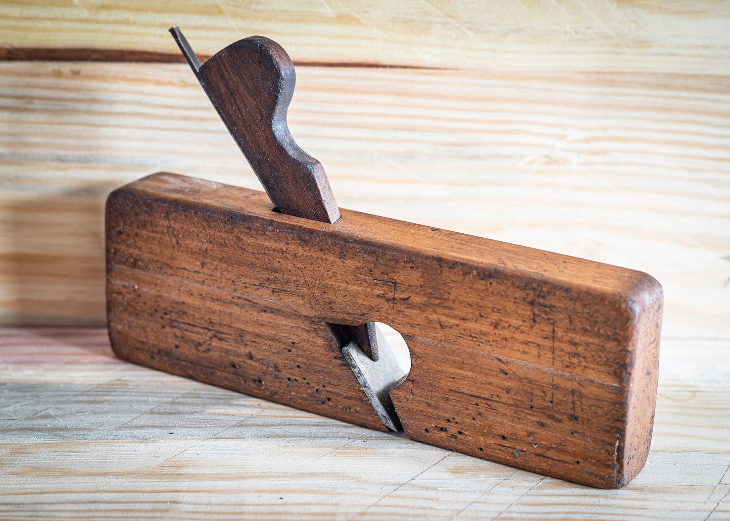 Vintage Wooden 1 1/4" skew plane.