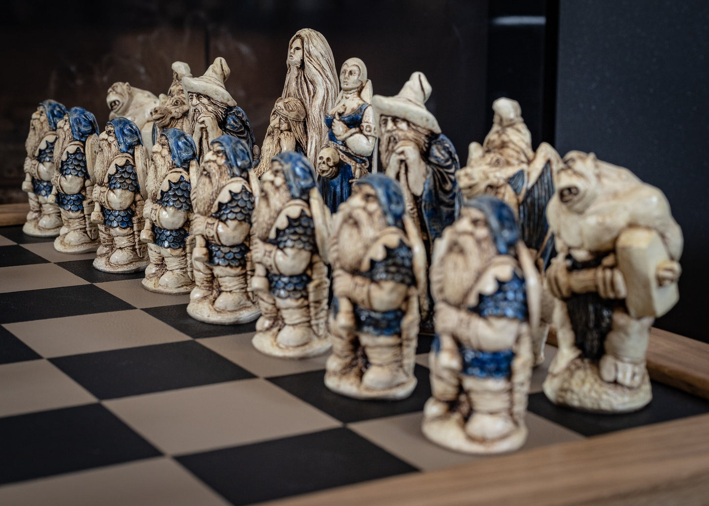 Made to order – Chess set, Spellmaster vs Cobra Queen, in aged ivory, with blue accents and walnut, with red accents. BOARD NOT INCULDED