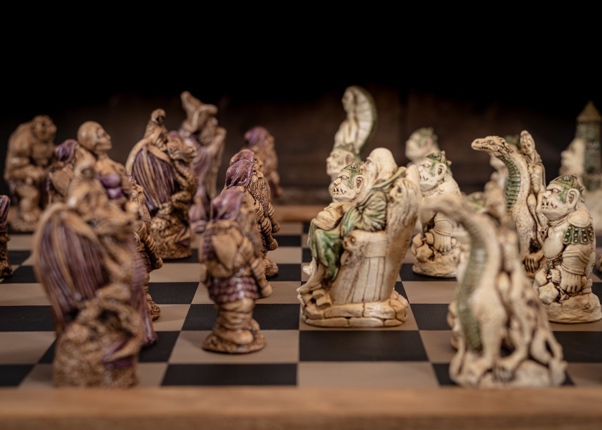 Made to order – Chess set, Cobra Queen vs Spellmaster, in aged ivory, with jade accents and walnut, with purple accents. BOARD NOT INCULDED