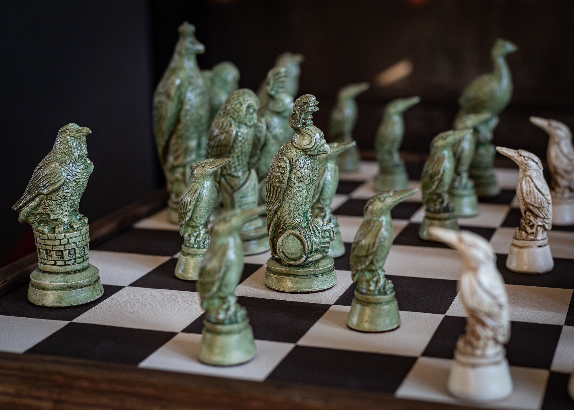 Made to order - Chess set, British birds, similar to the set in Blade Runner and Stranger Things SE4, in jade and ivory. BOARD NOT INCULDED