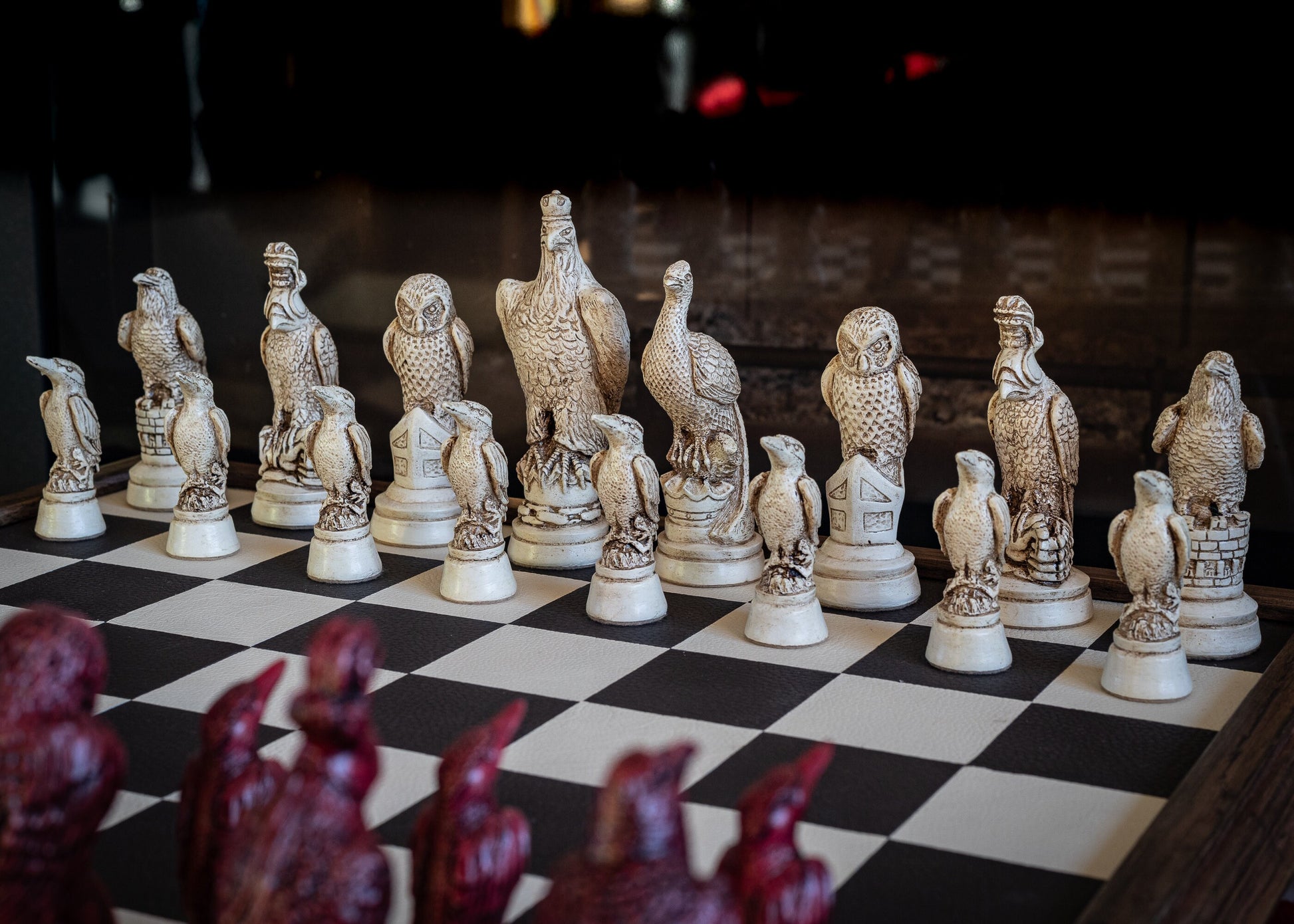 Made to order – Chess set, British birds, similar to set in Blade Runner and Stranger Things S4, red and ivory effect. BOARD NOT INCULDED