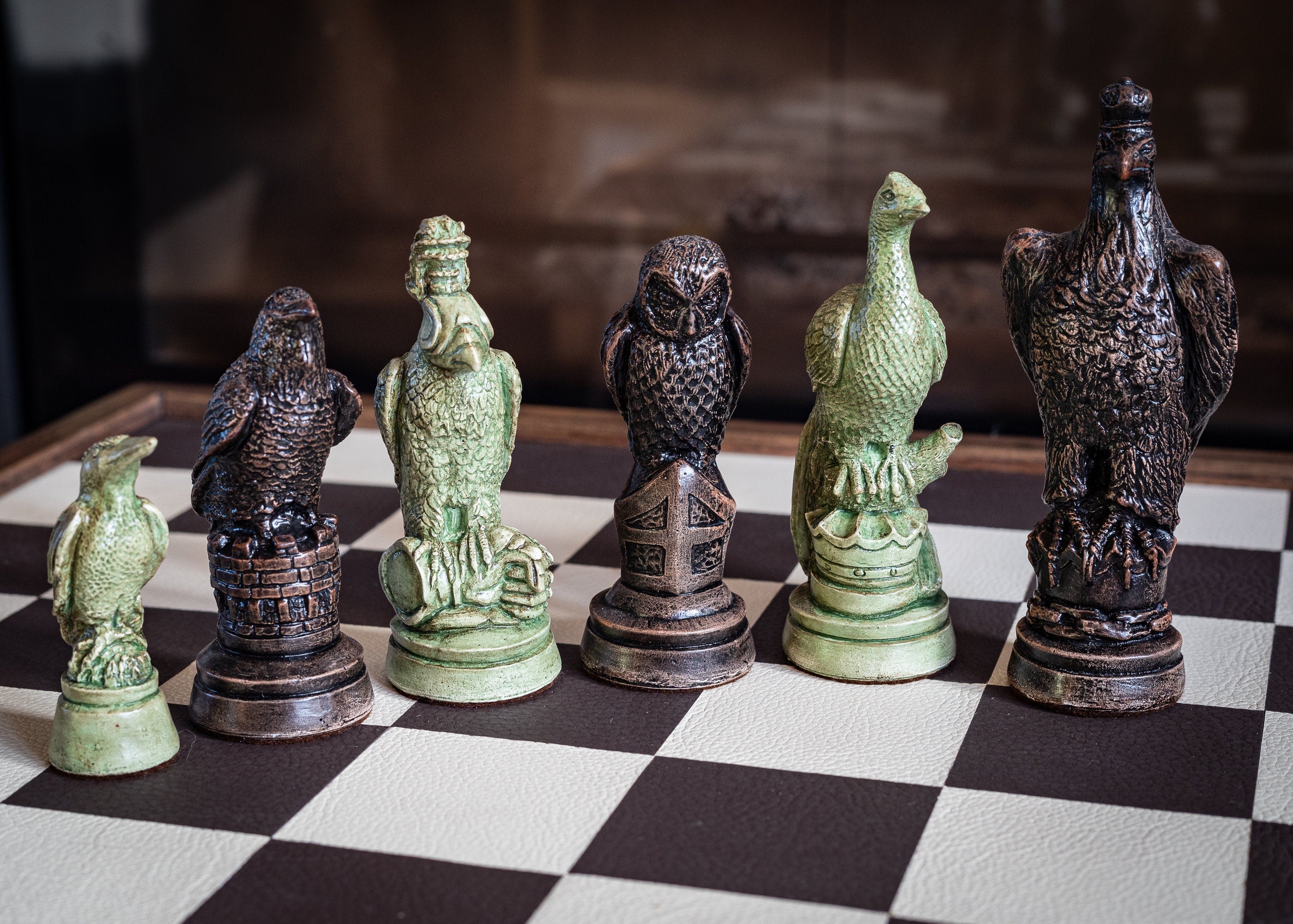 Made to order – Chess set, British birds, similar to set in Blade Runner  and Stranger Things S4, jade and ebony effect. BOARD NOT INCULDED