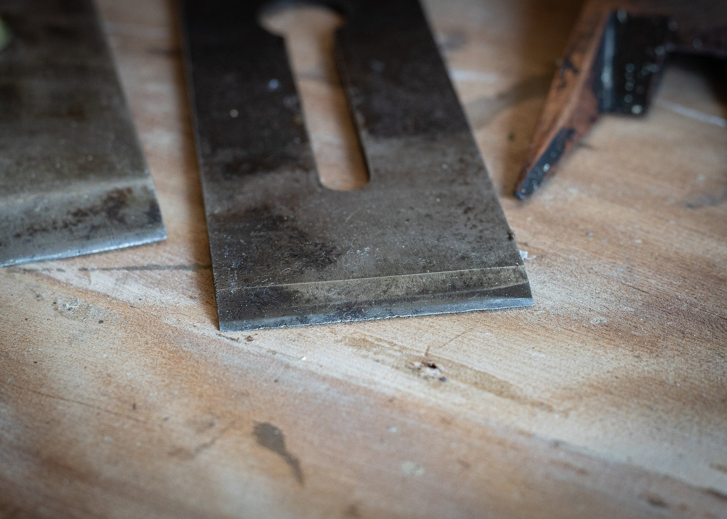 Vintage 17" wooden jack / fore plane, by A Mathieson & Son, with 2 1/4" C. Nurse blade.