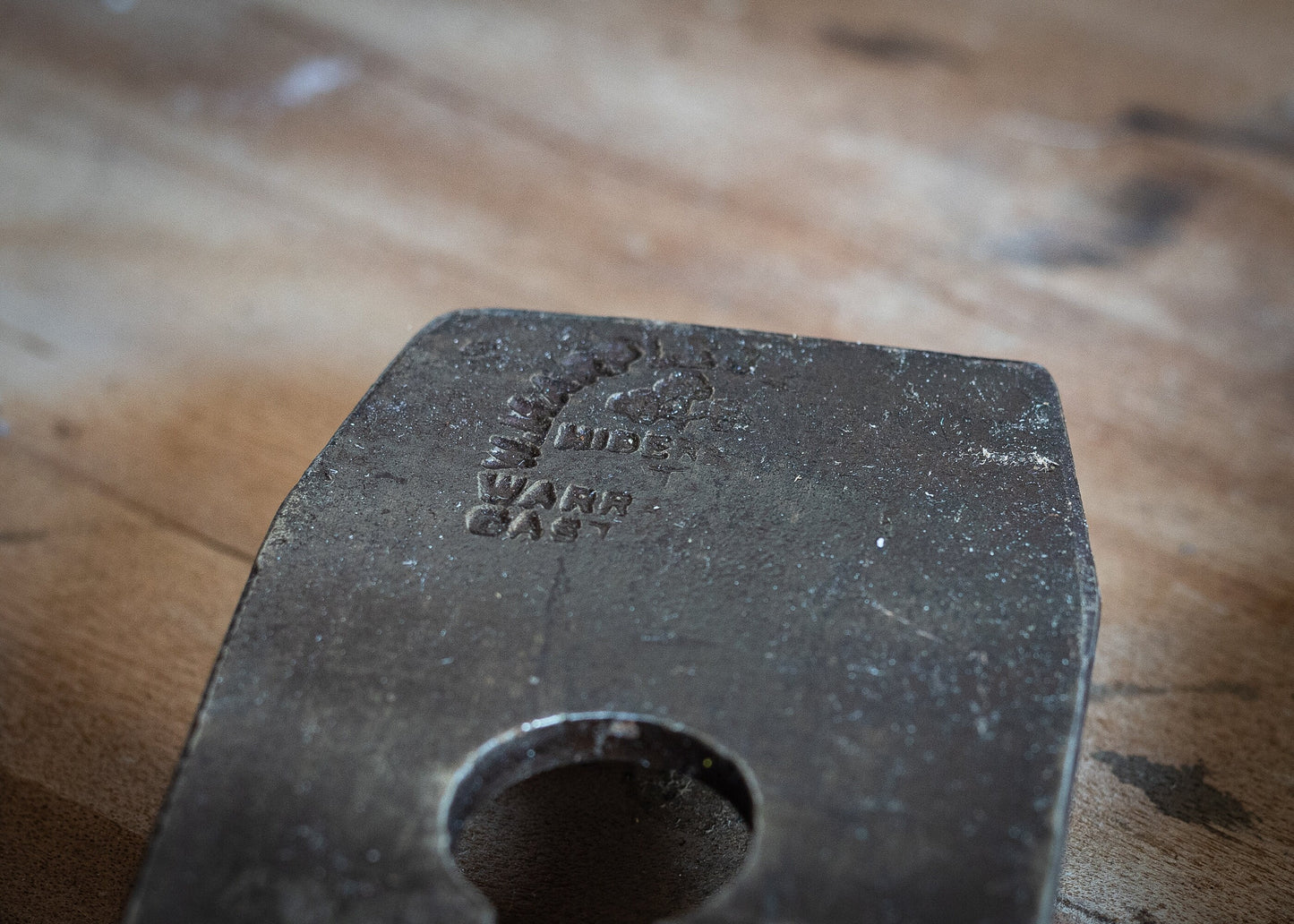 Vintage 17" wooden jack / fore plane, with 2 1/4" W. Marples & Sons blade and Thos Ibbotson chip breaker.