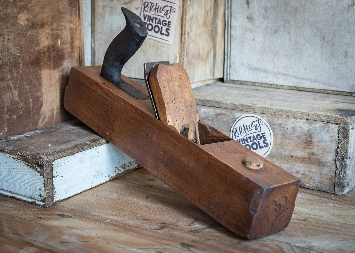 Vintage 17" wooden jack / fore plane, with 2 1/4" W. Marples & Sons blade and Thos Ibbotson chip breaker.