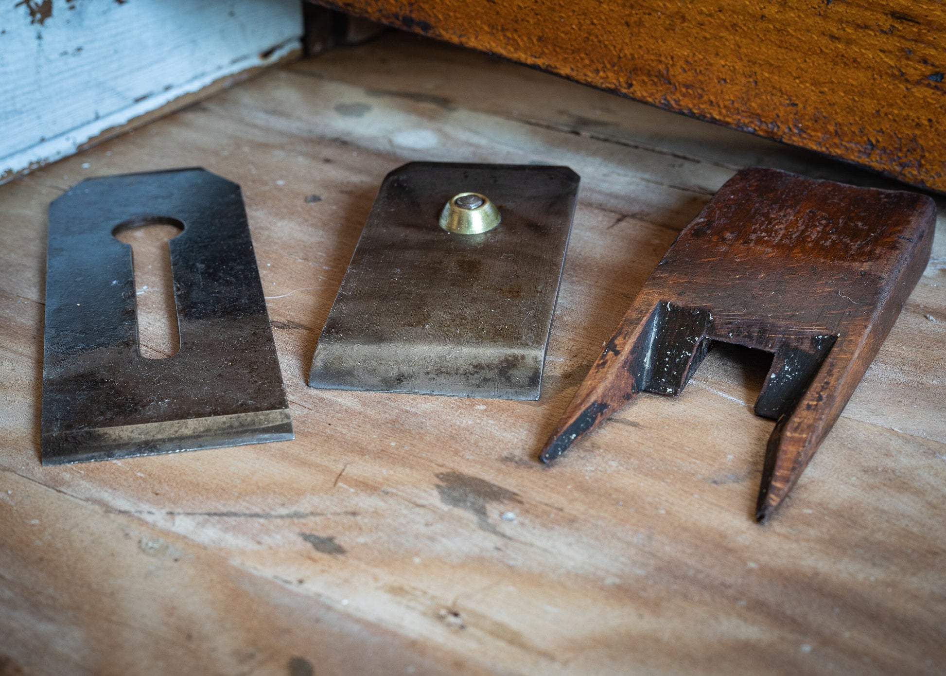 Vintage 17" wooden jack / fore plane, by A Mathieson & Son, with 2 1/4" C. Nurse blade.