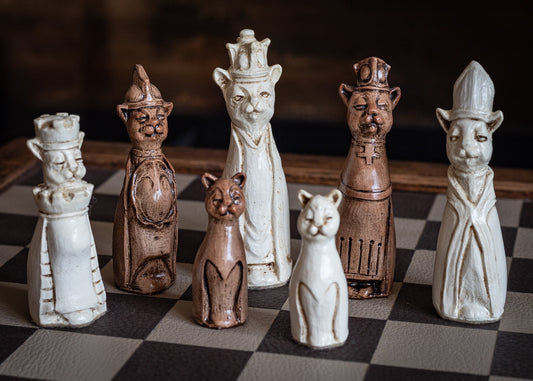 Made to order – Chess set, Royal Cats design in a dark Oak and Ivory colour. CHESS SET ONLY