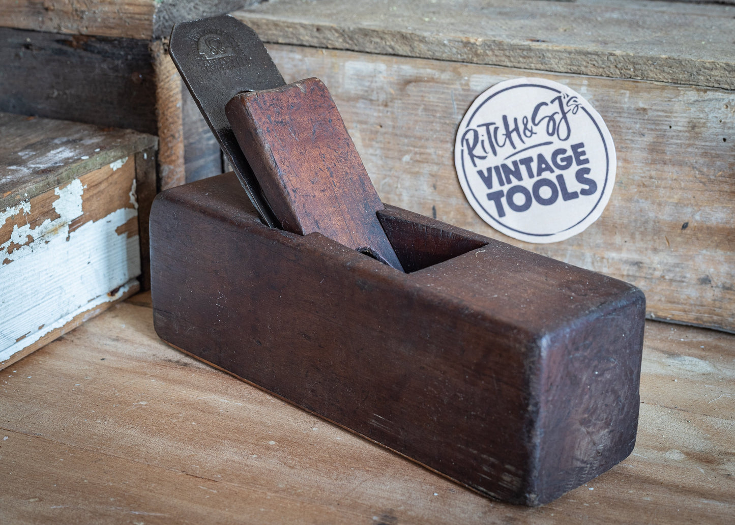 Vintage 8" Wooden smothing plane, with 1 3/4" Thos. Ibbotson blade and Buck chip breaker.