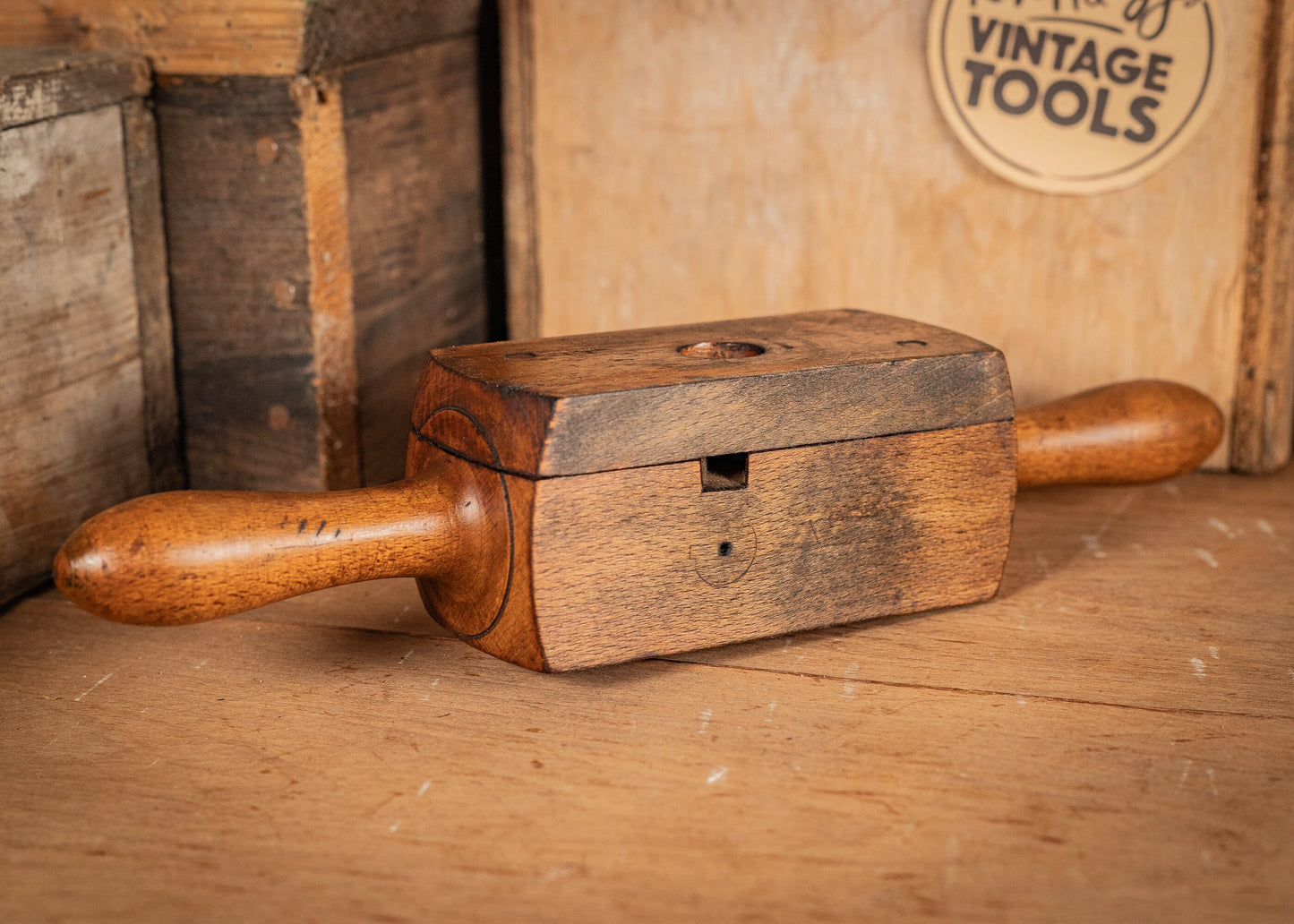 Vintage 3/4" twin handled, thread cutting screw box.