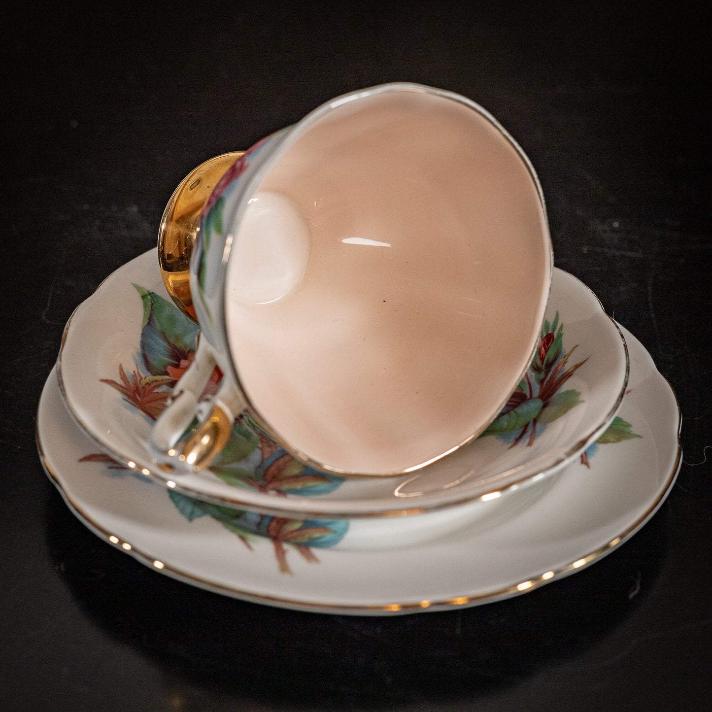 Stunning Vintage Paragon China trio, in the 'Authentic World Famous Wheatcroft Roses - Rendezvous, by Henry Wheatcroft'