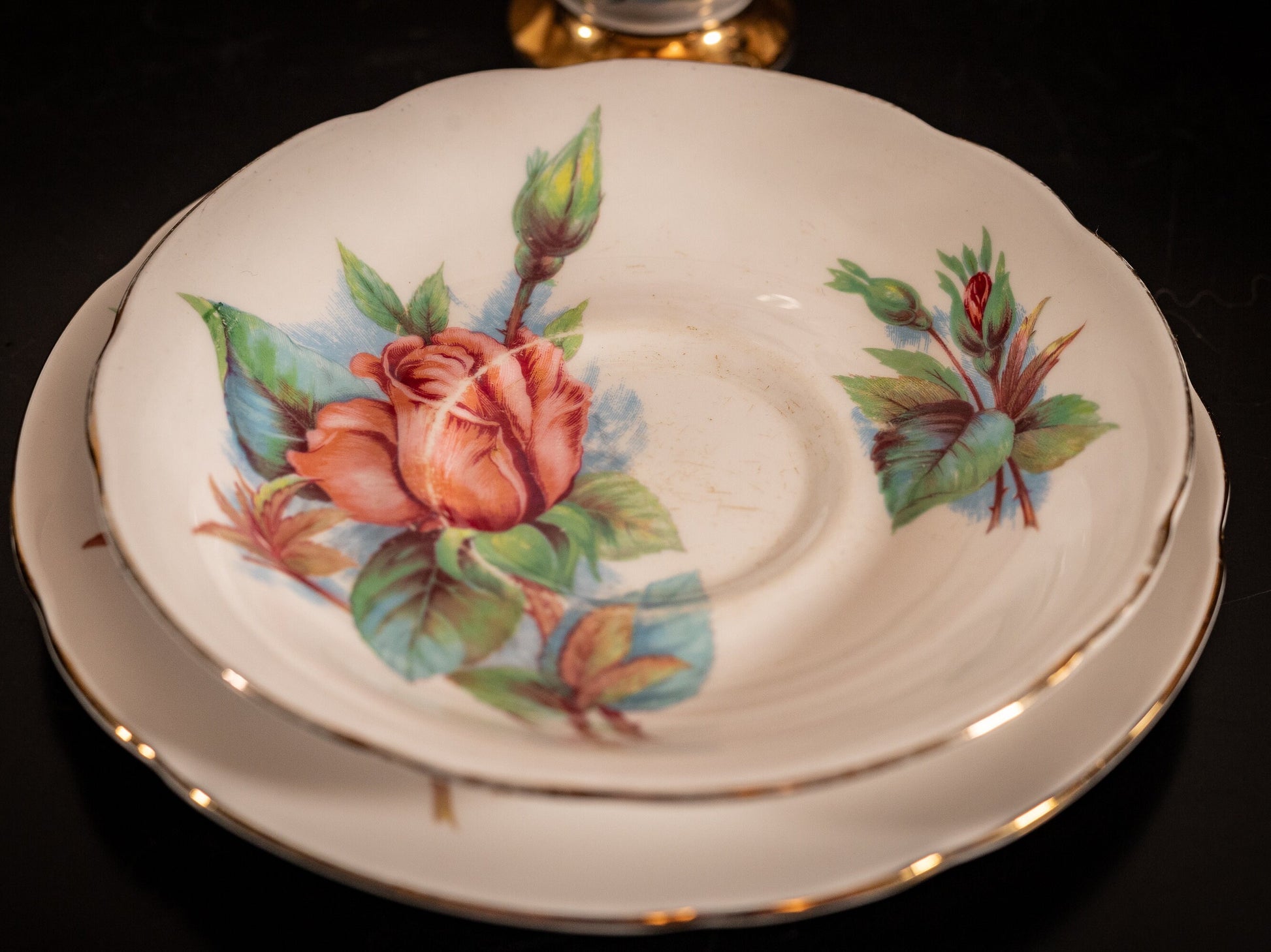 Stunning Vintage Paragon China trio, in the 'Authentic World Famous Wheatcroft Roses - Rendezvous, by Henry Wheatcroft'