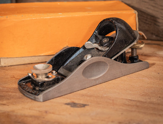 Vintage Stanley No.9 1/2 adjustable mouth block plane, in the original box.